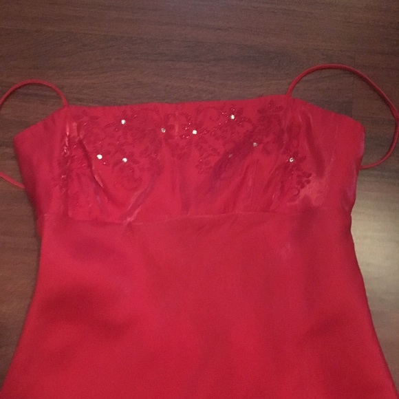 Dress - Picture 1 of 1